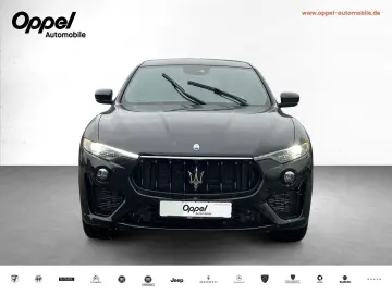MASERATI Levante Modena Ultima MY24 PANORAMADACH 360 -KAM
