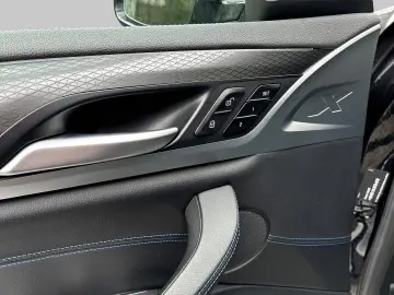 BMW X4 XDRIVE30I Sportpaket HUD Navi Leder