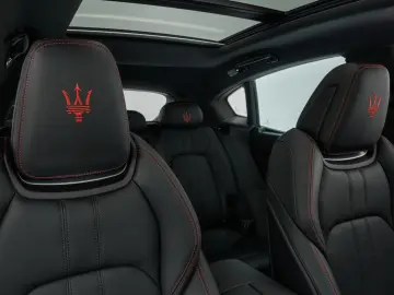MASERATI Levante Modena S ULTIMA