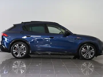 MASERATI Grecale Folgere 550 AWD Pano HUD ACC 20