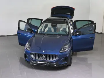 MASERATI Grecale Folgere 550 AWD Pano HUD ACC 20