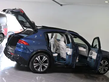 MASERATI Grecale Folgere 550 AWD Pano HUD ACC 20