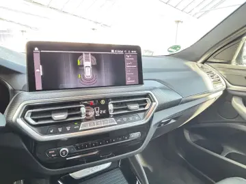 BMW X4 xDrive30i M-Sport  LASER HUD