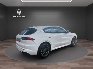 MASERATI Grecale GT