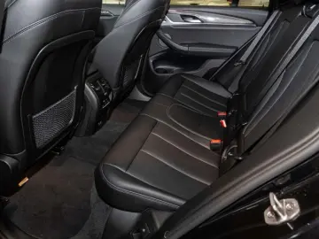 BMW X4 30iMSport HUD Leder 360Kamera