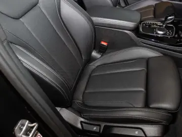 BMW X4 30iMSport HUD Leder 360Kamera