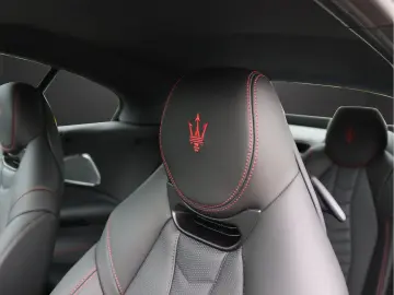 MASERATI GranCabrio  Trofeo