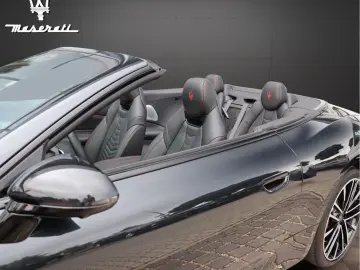 MASERATI GranCabrio  Trofeo