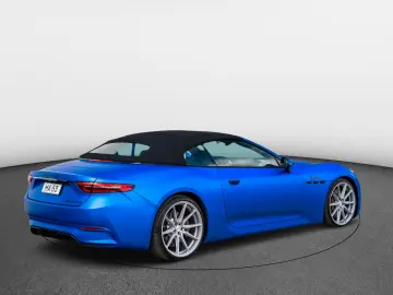 MASERATI GranCabrio Folgore 560 kW AWD