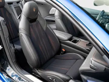 MASERATI GranCabrio Folgore 560 kW AWD