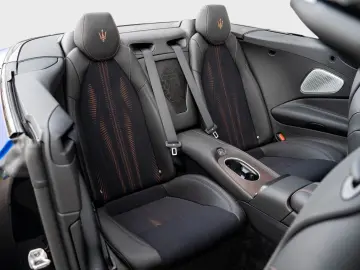 MASERATI GranCabrio Folgore 560 kW AWD