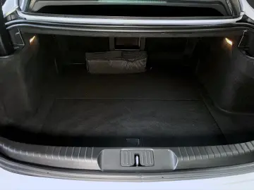 MASERATI GranTurismo Modena