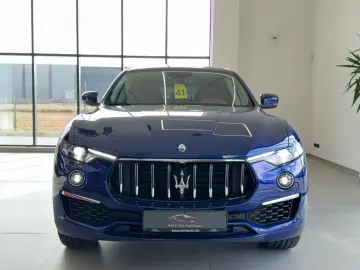 MASERATI Levante GT Mild-Hybrid Soft Close Pano 21