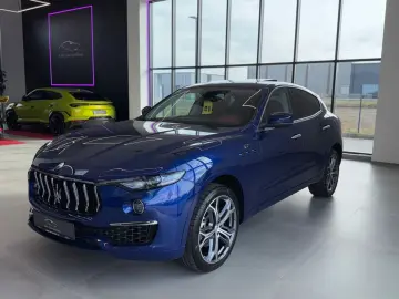 MASERATI Levante GT Mild-Hybrid Soft Close Pano 21