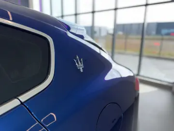 MASERATI Levante GT Mild-Hybrid Soft Close Pano 21