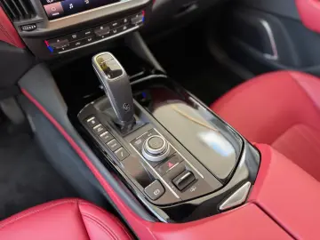 MASERATI Levante GT Mild-Hybrid Soft Close Pano 21