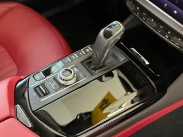 MASERATI Levante GT Mild-Hybrid Soft Close Pano 21