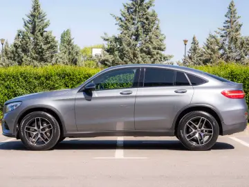 Mercedes Benz GLC 250d_Coupe_4M_PachetNight_Burmaster_360