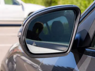 Mercedes Benz GLC 250d_Coupe_4M_PachetNight_Burmaster_360