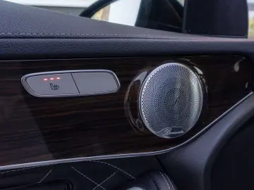 Mercedes Benz GLC 250d_Coupe_4M_PachetNight_Burmaster_360