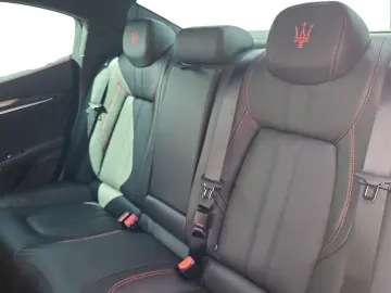 MASERATI Ghibli Modena Ultima