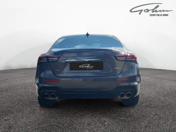 MASERATI Ghibli Modena Ultima