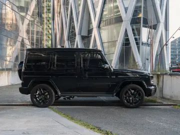 MERCEDES-BENZ FACELIFT   VAT   Black