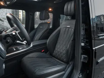 MERCEDES-BENZ FACELIFT   VAT   Black