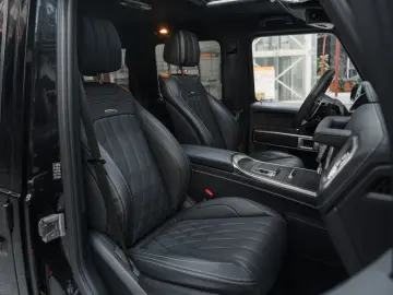 MERCEDES-BENZ FACELIFT   VAT   Black