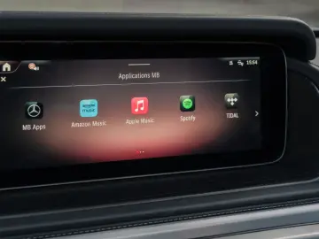 MERCEDES-BENZ FACELIFT   VAT   Black