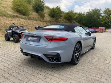 MASERATI GranCabrio Trofeo