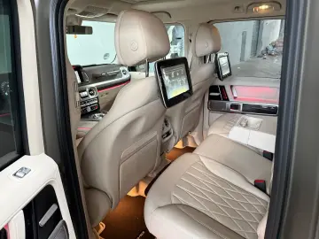 MERCEDES-BENZ G 63 AMG BEIGE Voll TV CARBON