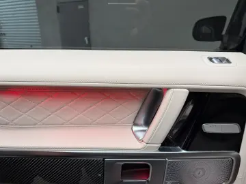 MERCEDES-BENZ G 63 AMG BEIGE Voll TV CARBON