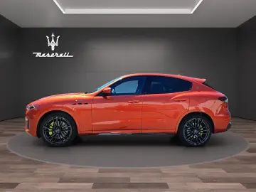 MASERATI Levante Trofeo    Fuori-Serie Zest Orange Lime