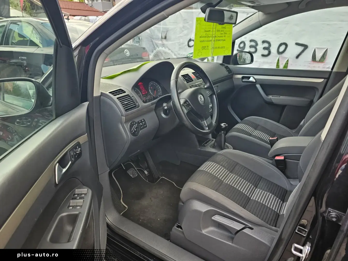 Vw Touran 1.9 tdi model United cu 7 locuri