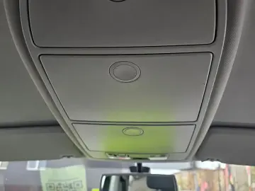 Vw Touran 1.9 tdi model United cu 7 locuri