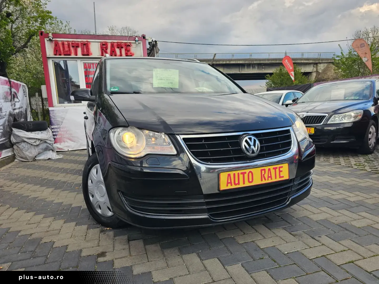 Vw Touran 1.9 tdi model United cu 7 locuri
