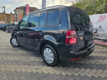 Vw Touran 1.9 tdi model United cu 7 locuri