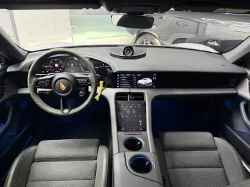 PORSCHE TAYCAN 4S PERFORMANCE BATTERY-PLUS CHRONO BOSE