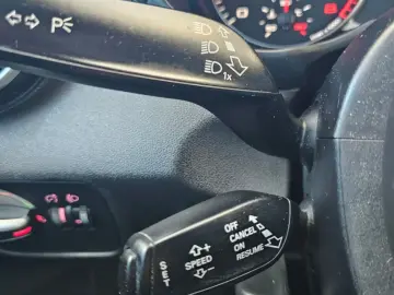 Audi A1 S-tronik 2016 Euro 6 125 cai Climatronic