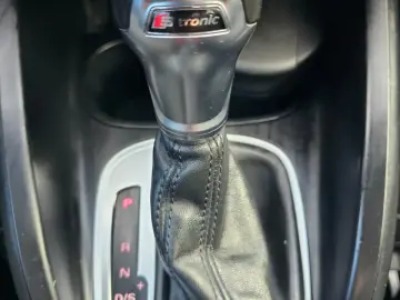 Audi A1 S-tronik 2016 Euro 6 125 cai Climatronic