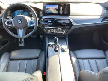 BMW 530i xD M SPORT Laser HUD Glasd HK 19