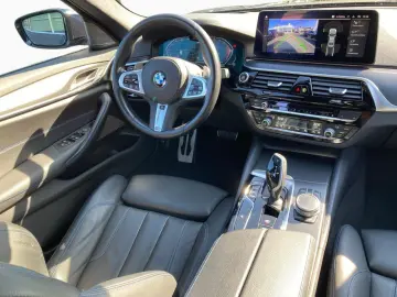 BMW 530i xD M SPORT Laser HUD Glasd HK 19