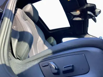 BMW 530i xD M SPORT Laser HUD Glasd HK 19