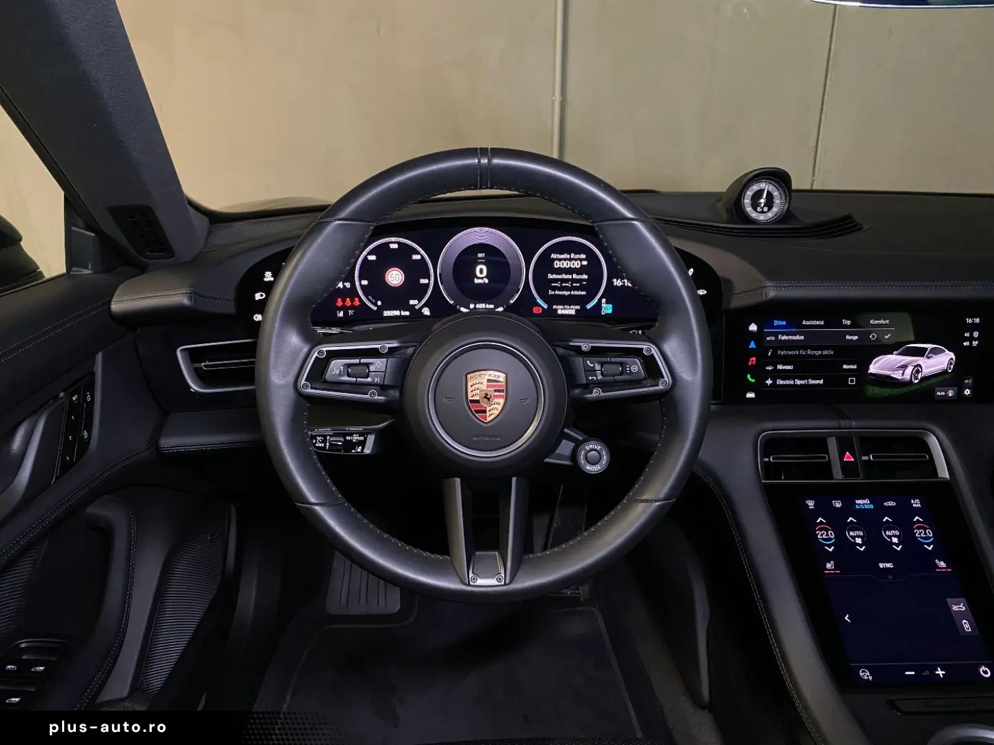 PORSCHE Taycan 4S  Sport Chrono  Abstandsregeltempostat