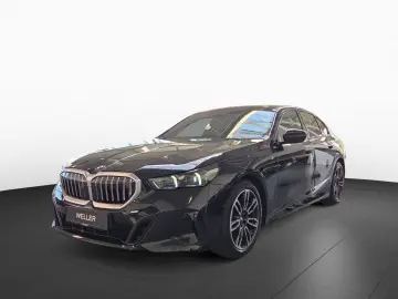 BMW 520d M SPORT AdLED DA  KomfSitze Kamera 19
