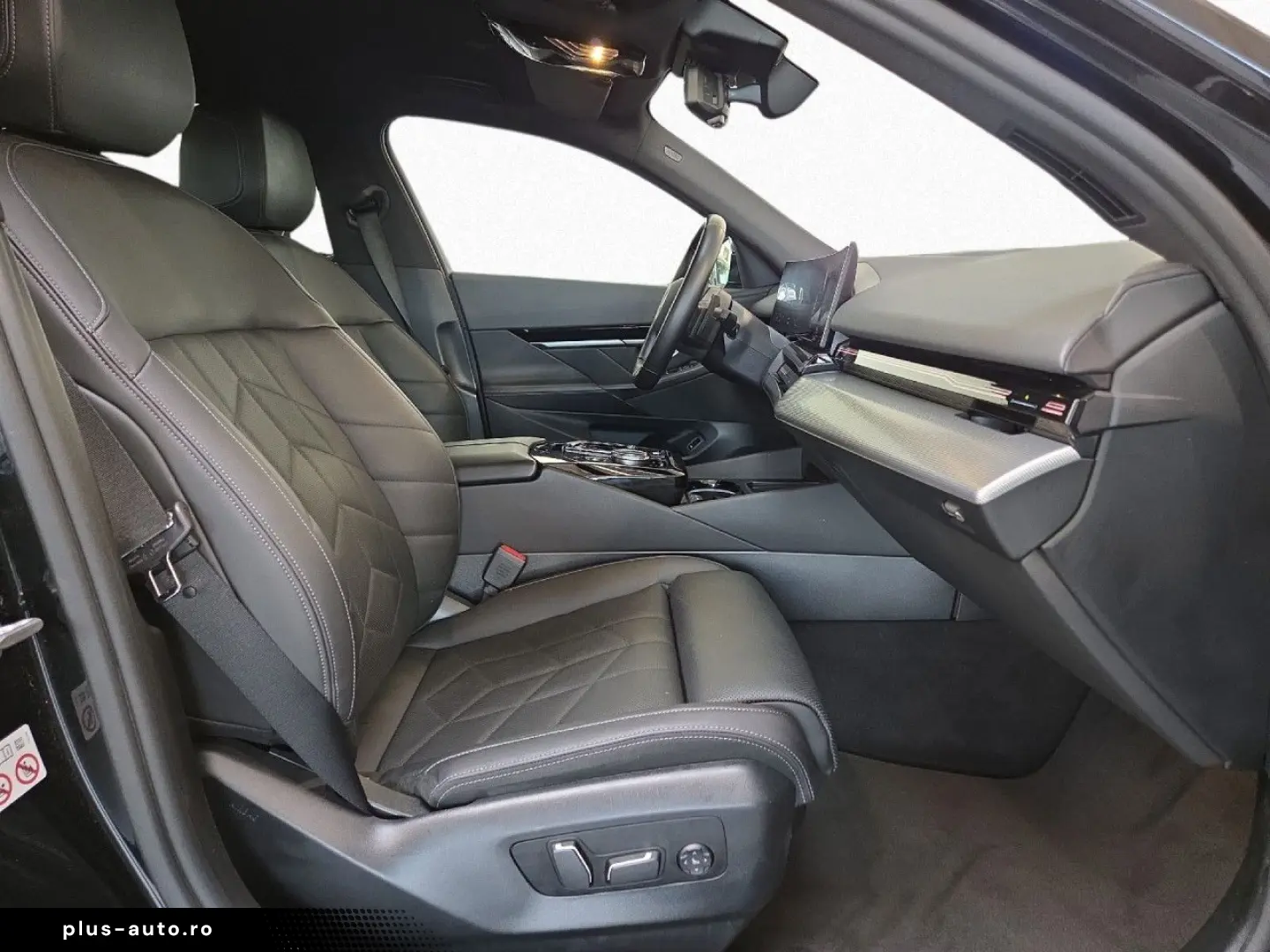 BMW 520d M SPORT AdLED DA  KomfSitze Kamera 19