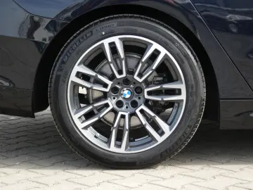 BMW 520d Limousine M Sportpaket LED