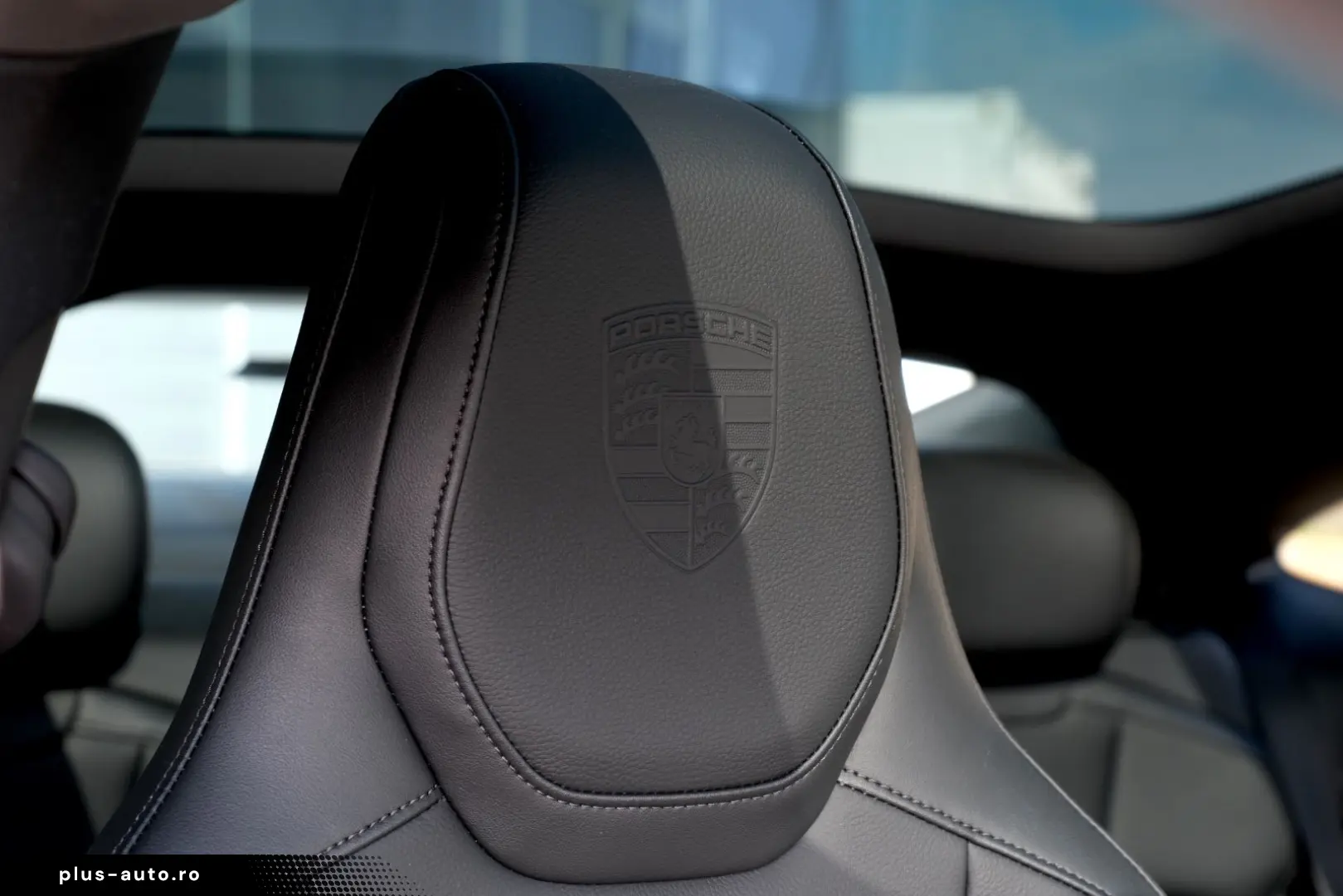 PORSCHE Taycan 4S Pano HeadUp Beif.Display BOSE