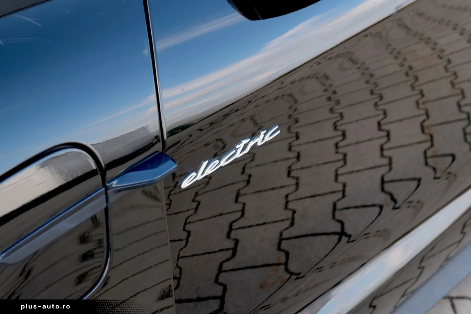 PORSCHE Taycan 4S Pano HeadUp Beif.Display BOSE